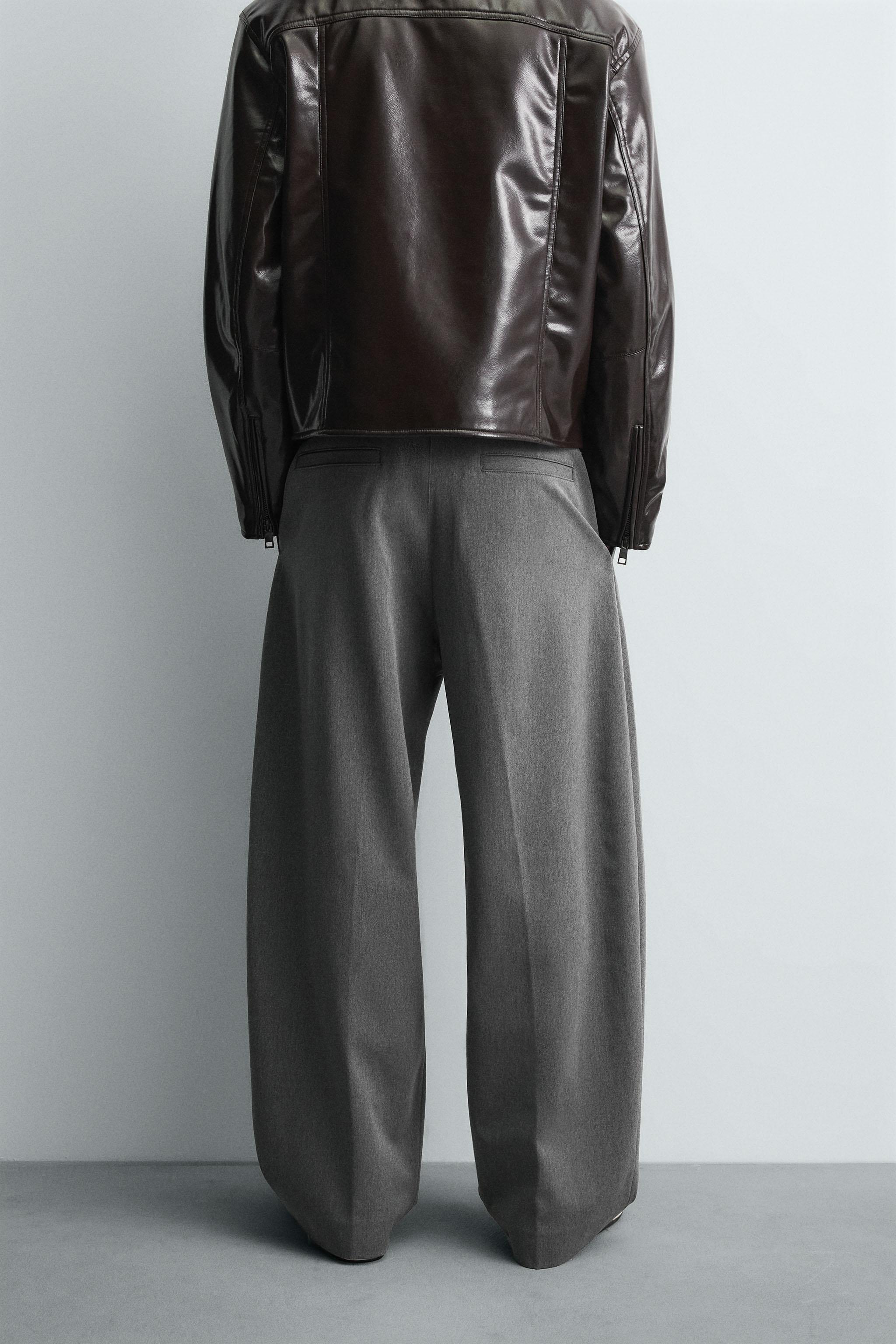 BALLOON PLEATED BELTED PANTS